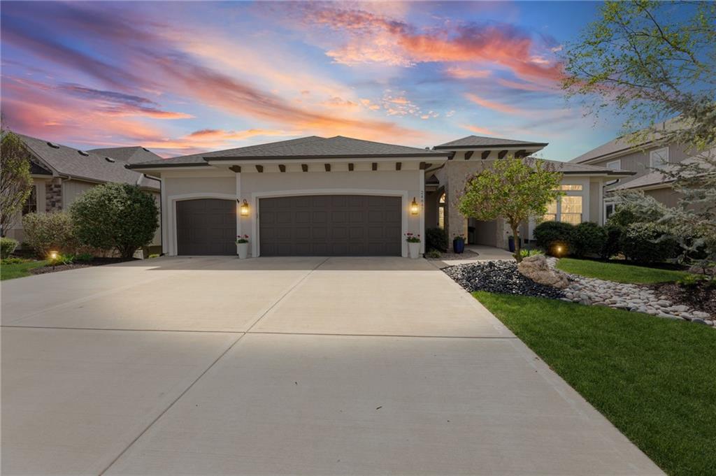 Listing Photo MLS #HMS2610535