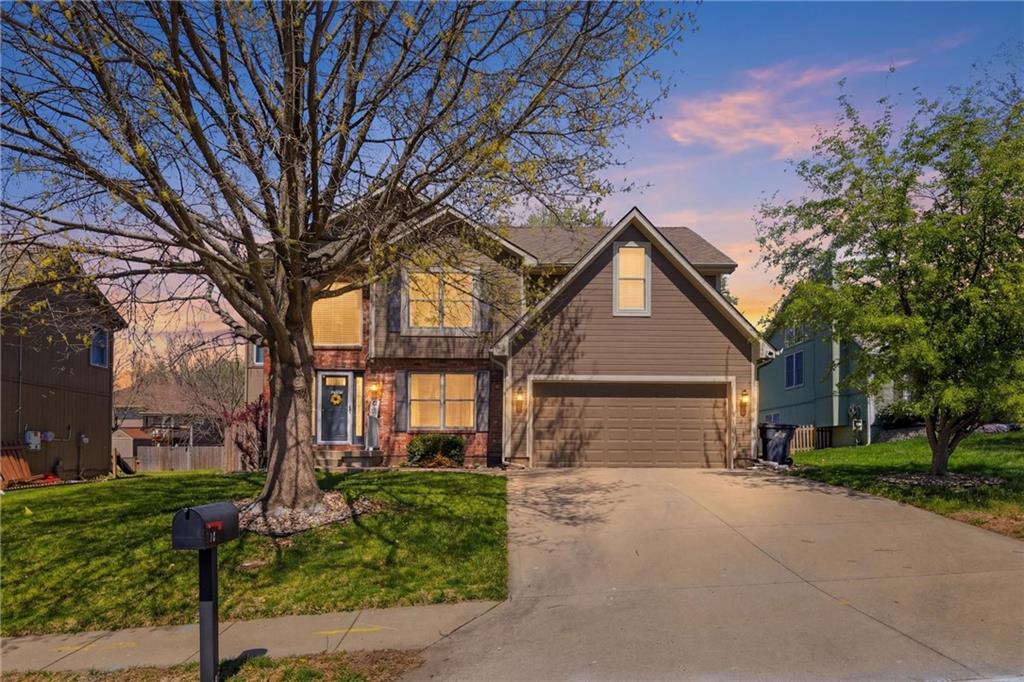 Listing Photo MLS #HMS2610631