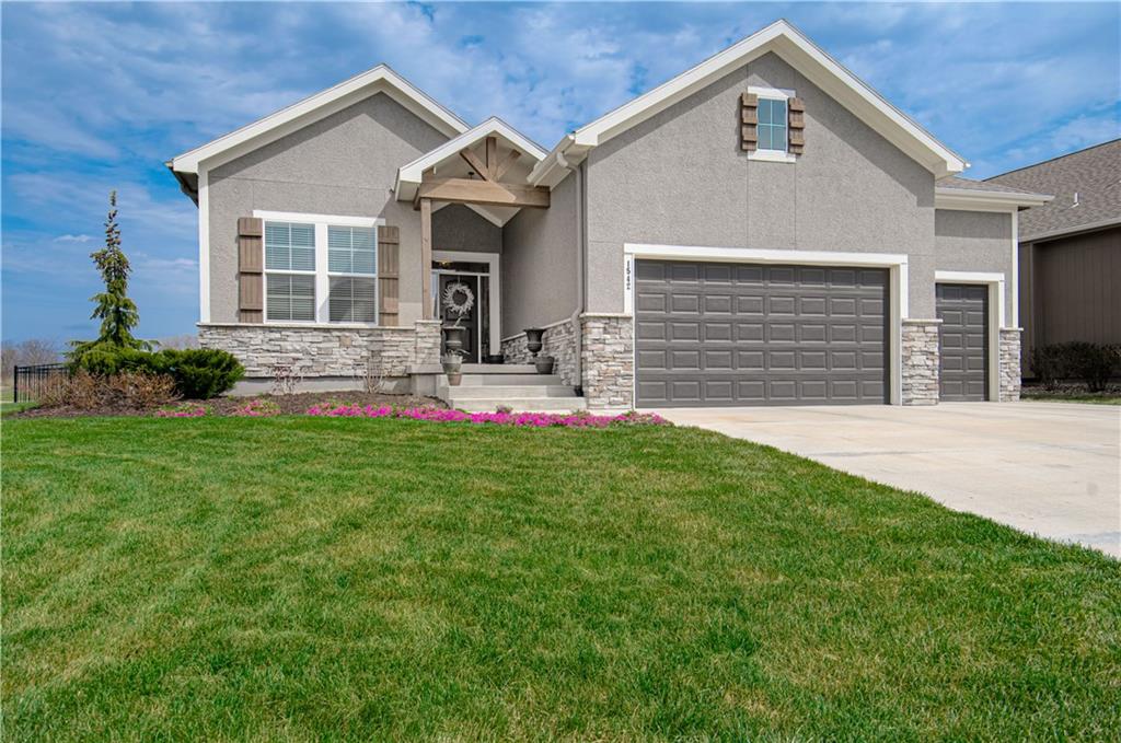 Listing Photo MLS #HMS2610662