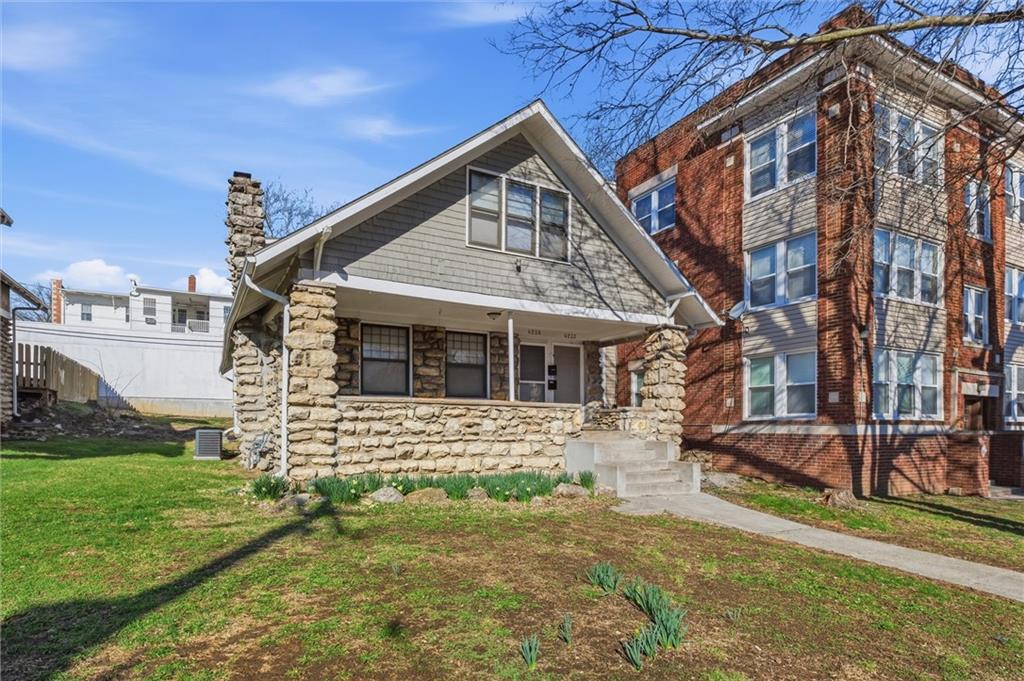 Listing Photo MLS #HMS2610670