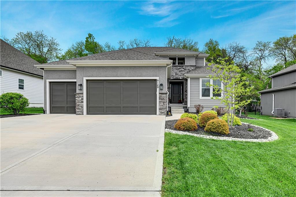 Listing Photo MLS #HMS2611922