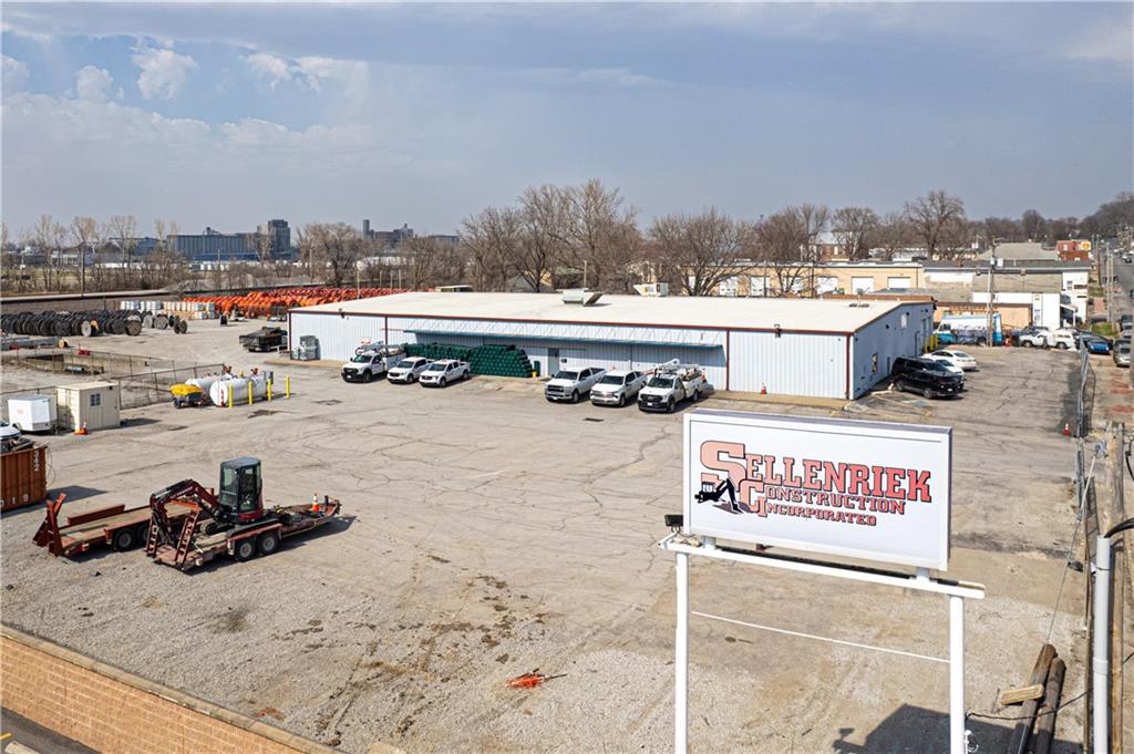 Listing Photo MLS #HMS2611927