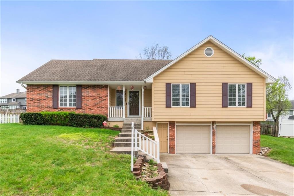 Listing Photo MLS #HMS2611964