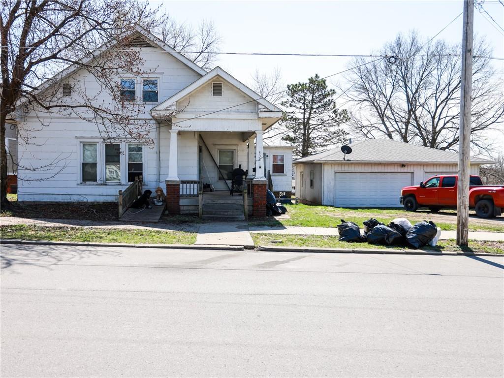 Listing Photo MLS #HMS2612252