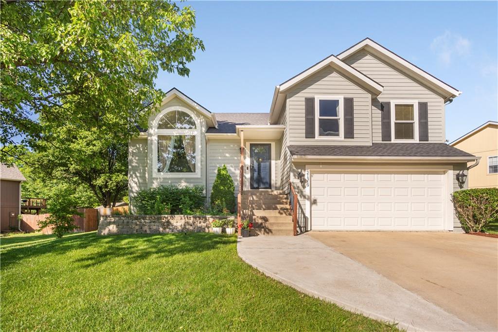 Listing Photo MLS #HMS2612539
