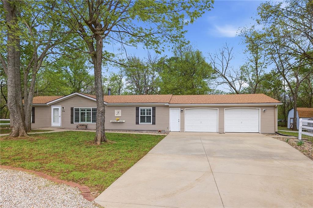 Listing Photo MLS #HMS2612586