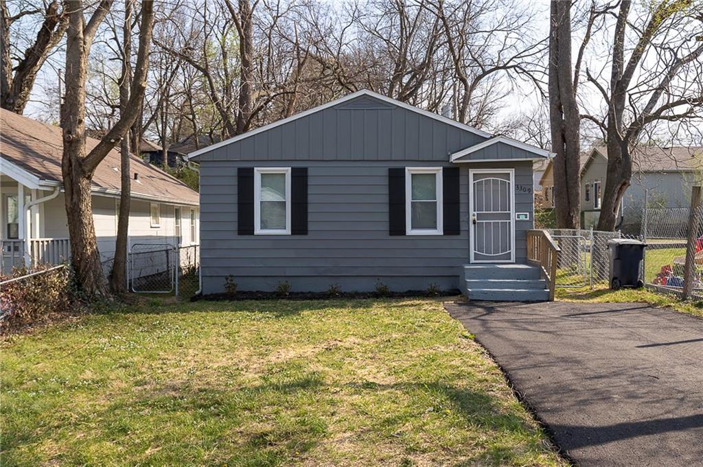 Listing Photo MLS #HMS2612819