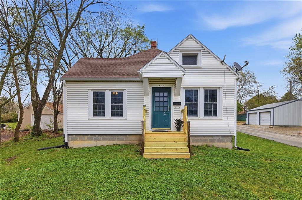 Listing Photo MLS #HMS2613086