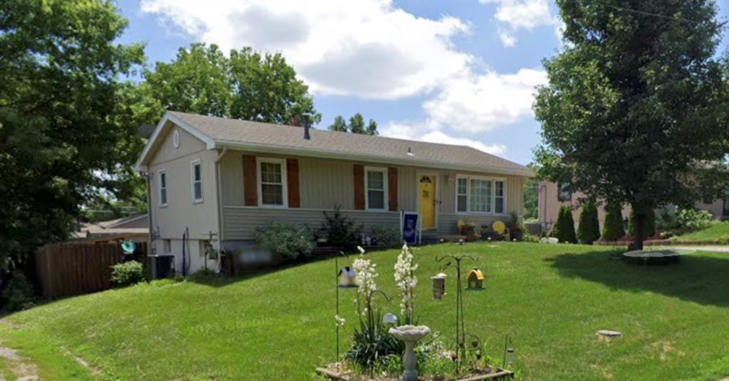 Listing Photo MLS #HMS2613303