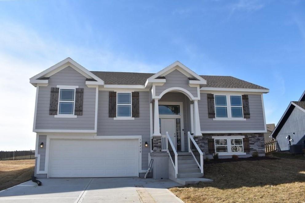 Listing Photo MLS #HMS2613411