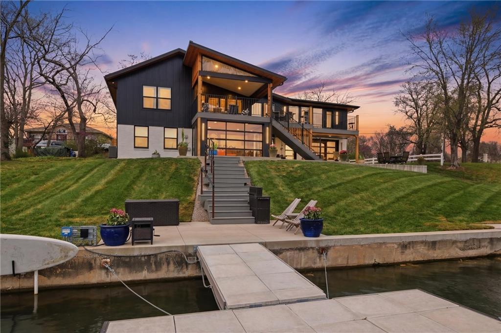 Listing Photo MLS #HMS2613985