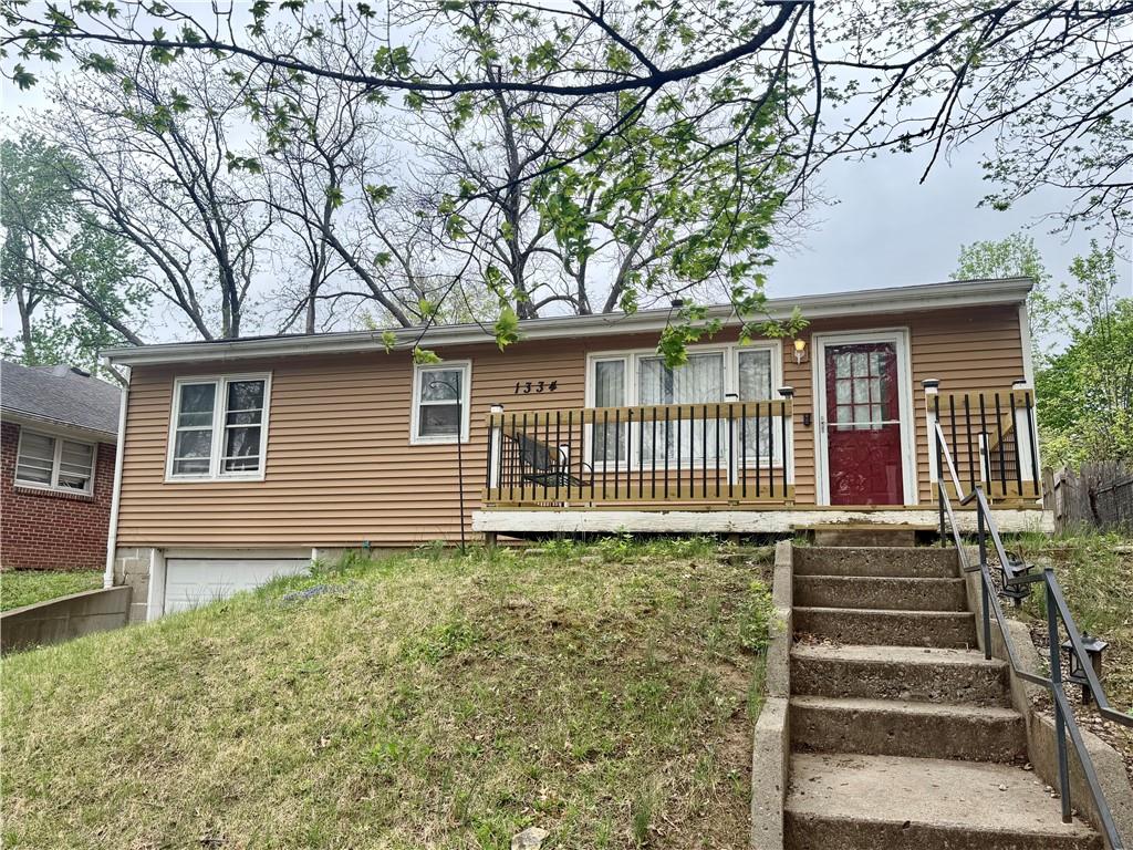 Listing Photo MLS #HMS2614180