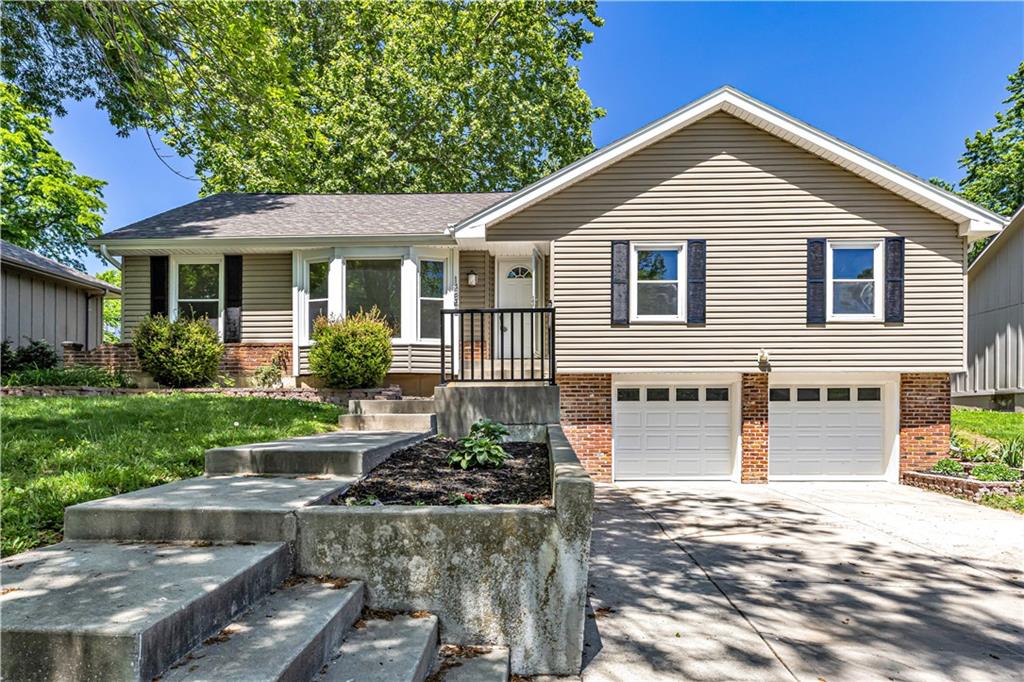 Listing Photo MLS #HMS2614248