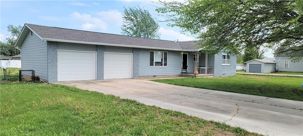 Listing Photo MLS #HMS2614275