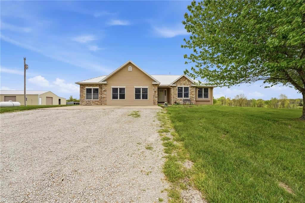 Listing Photo MLS #HMS2614512