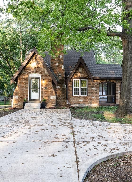 Listing Photo MLS #HMS2614715