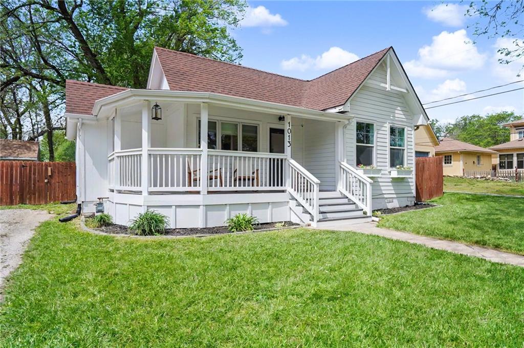 Listing Photo MLS #HMS2614828