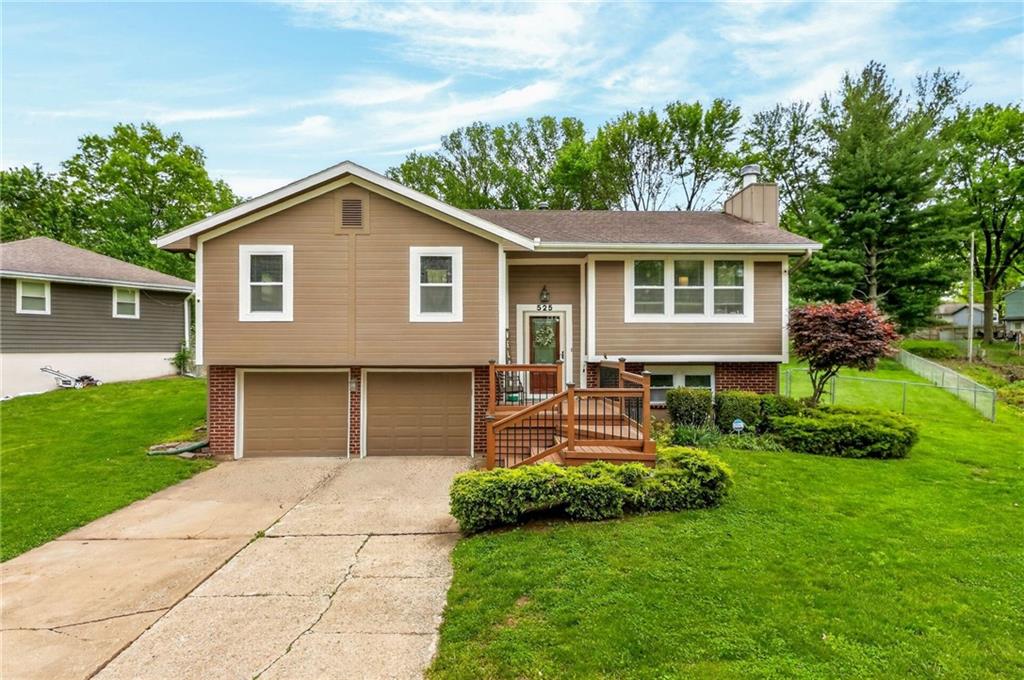 Listing Photo MLS #HMS2614893