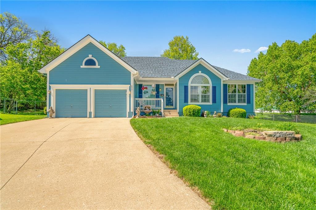 Listing Photo MLS #HMS2615081