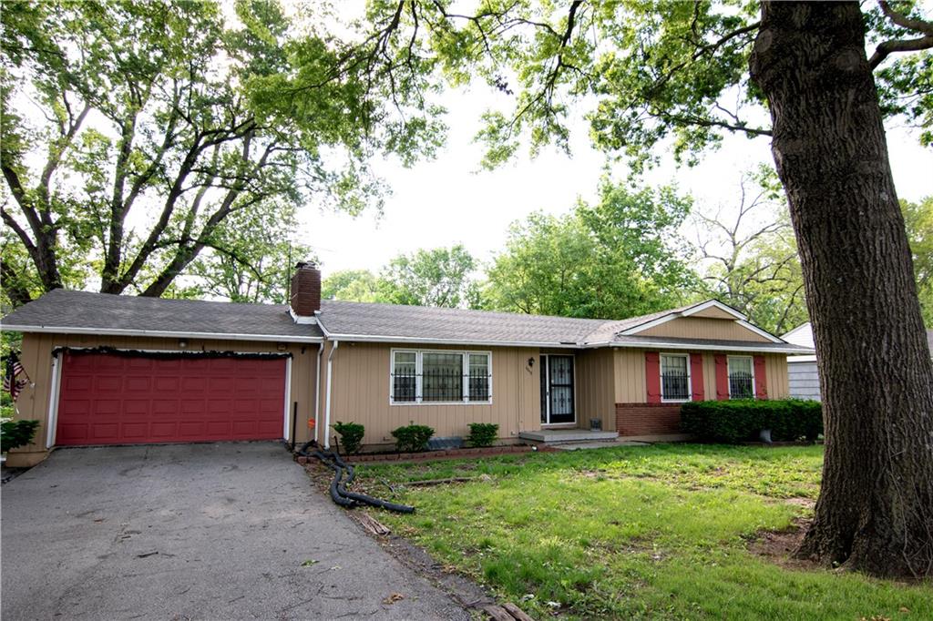 Listing Photo MLS #HMS2615113