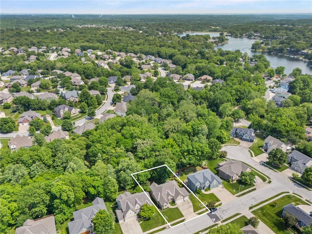 Listing Photo MLS #HMS2615349