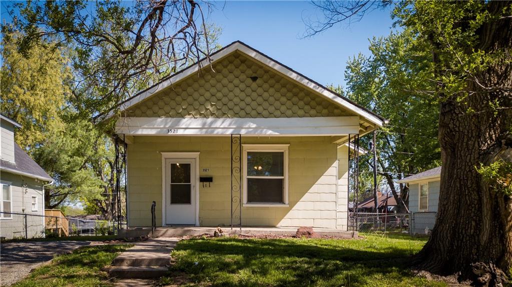 Listing Photo MLS #HMS2615372