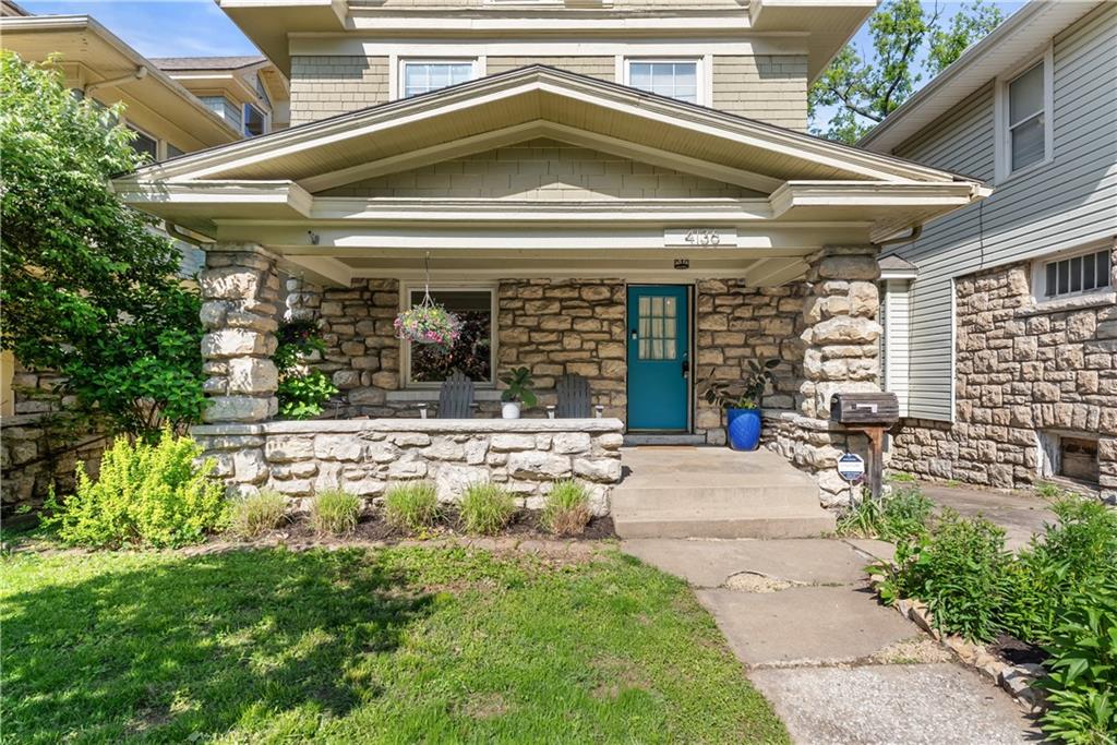 Listing Photo MLS #HMS2615526