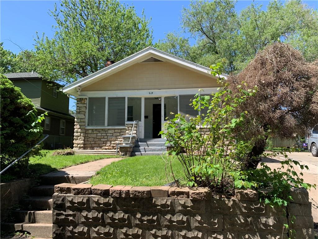 Listing Photo MLS #HMS2615807