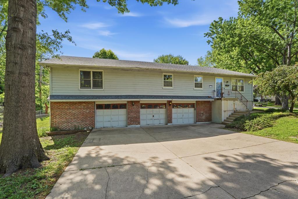 Listing Photo MLS #HMS2616129