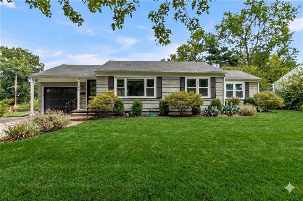 Listing Photo MLS #HMS2616255