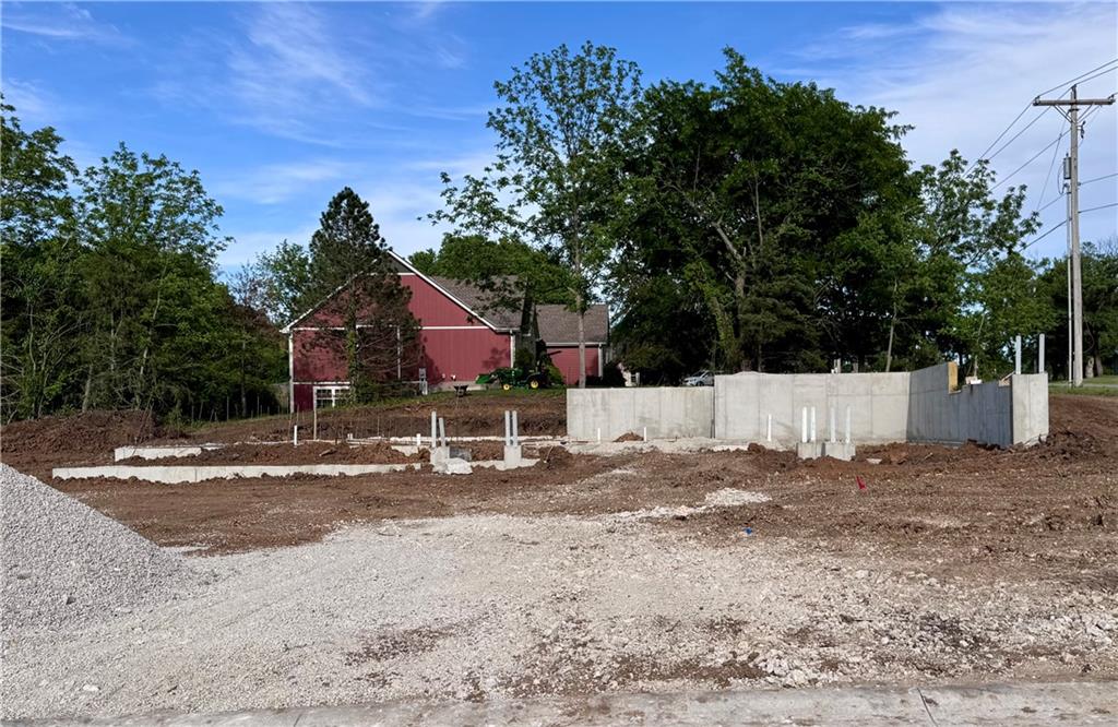 Listing Photo MLS #HMS2616272