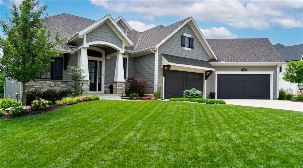 Listing Photo MLS #HMS2616282