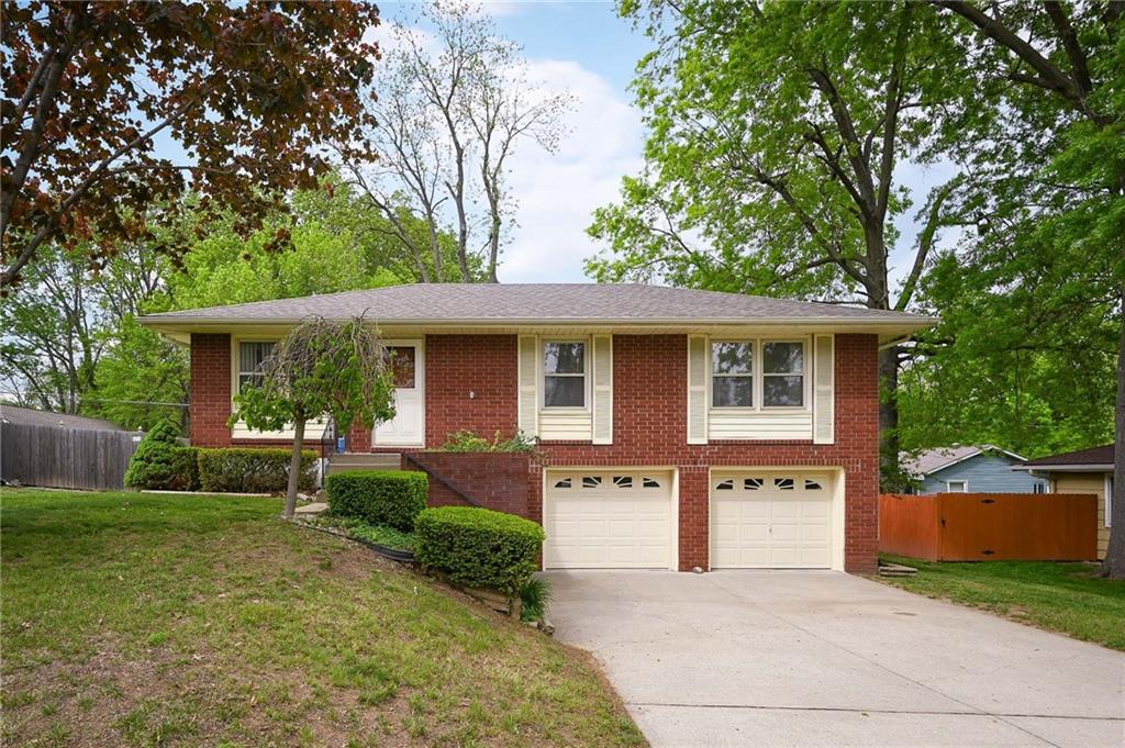 Listing Photo MLS #HMS2616438