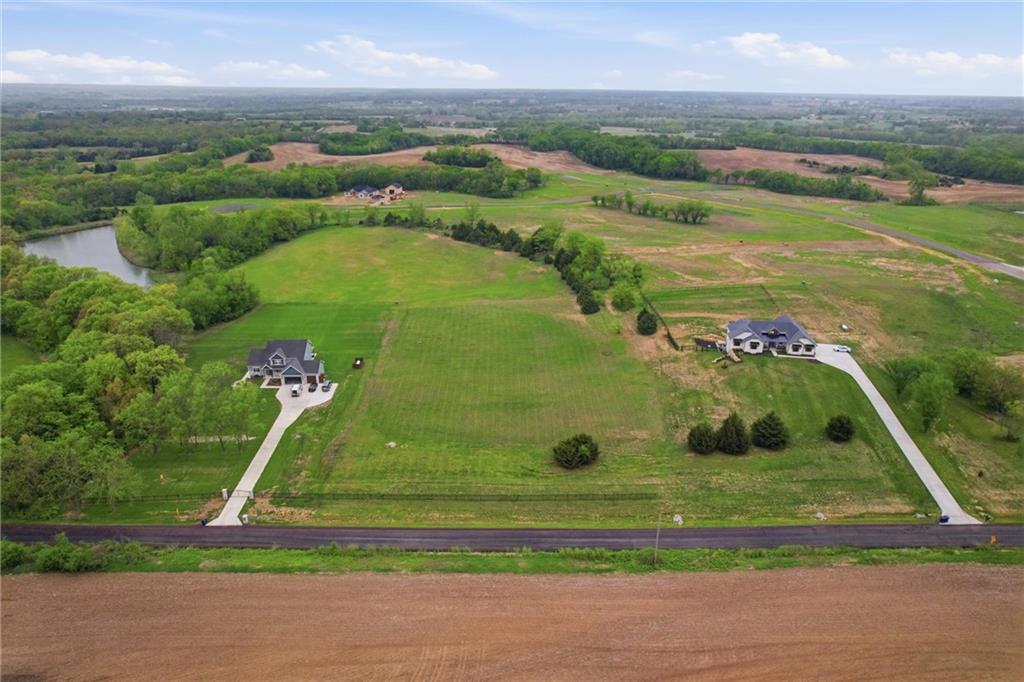 Listing Photo MLS #HMS2616466