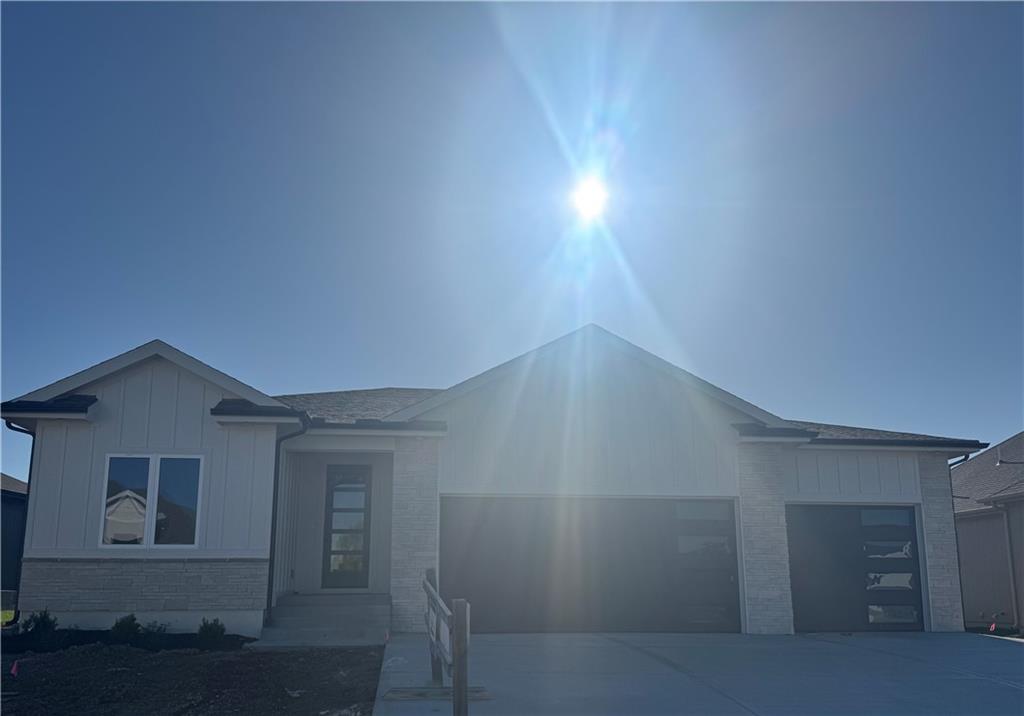 Listing Photo MLS #HMS2616481