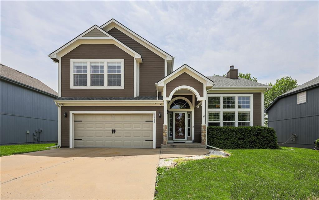 Listing Photo MLS #HMS2616597