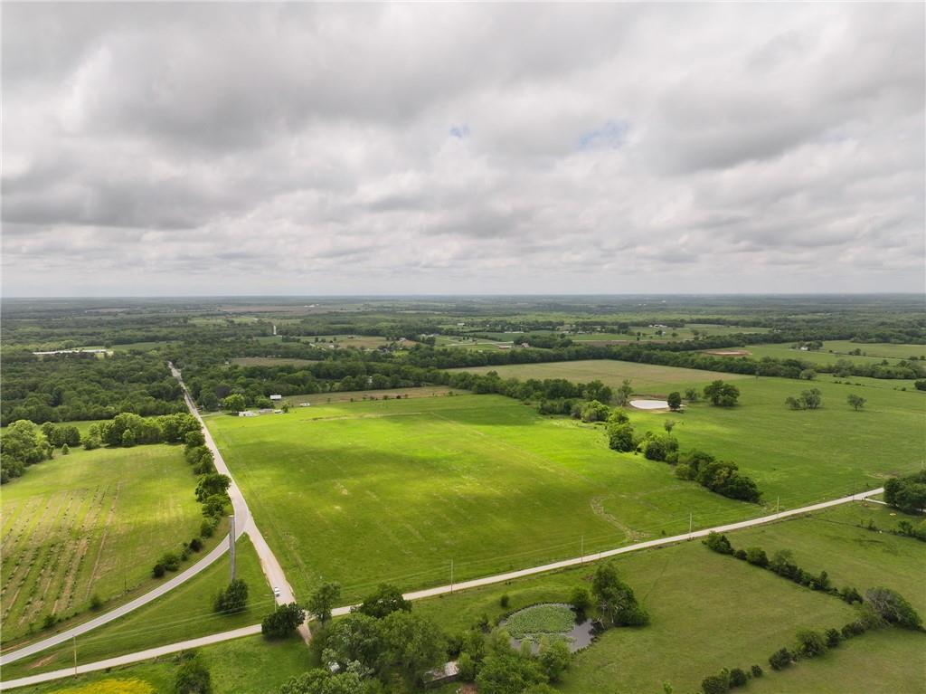 Listing Photo MLS #HMS2616848