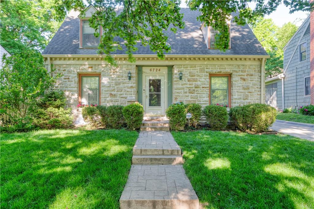Listing Photo MLS #HMS2617049