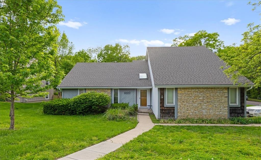 Listing Photo MLS #HMS2617190