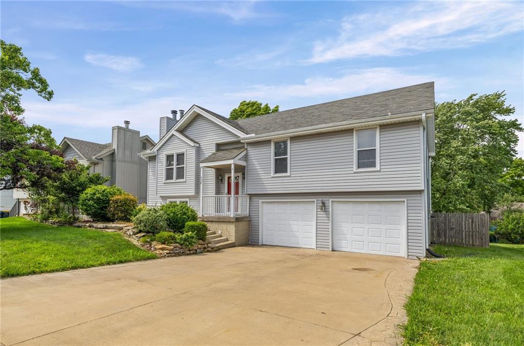 Listing Photo MLS #HMS2617285