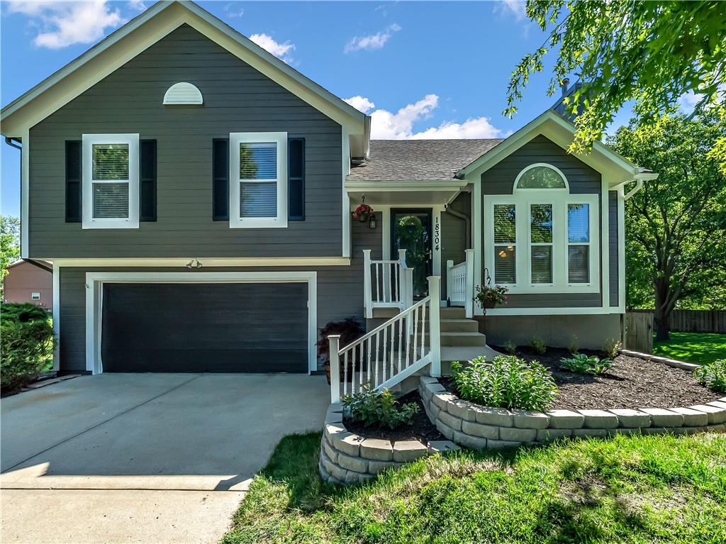 Listing Photo MLS #HMS2617293