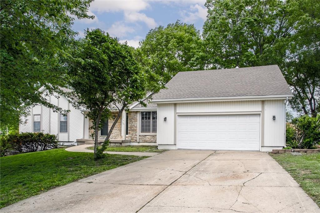 Listing Photo MLS #HMS2617564