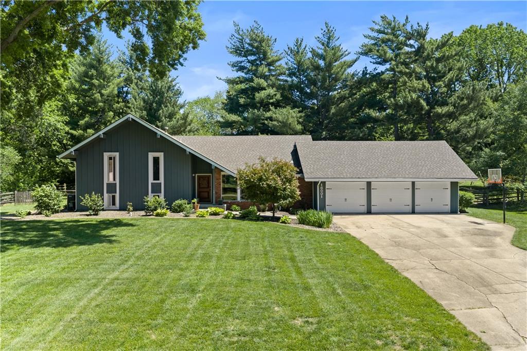 Listing Photo MLS #HMS2617975