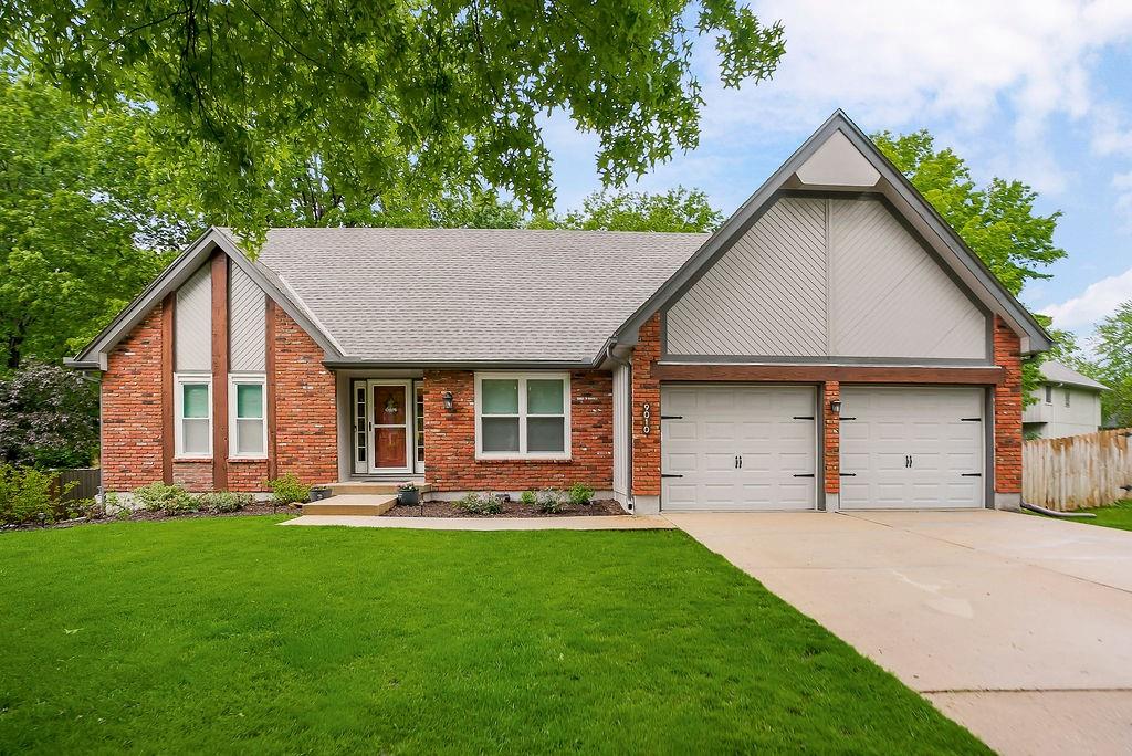 Listing Photo MLS #HMS2618485