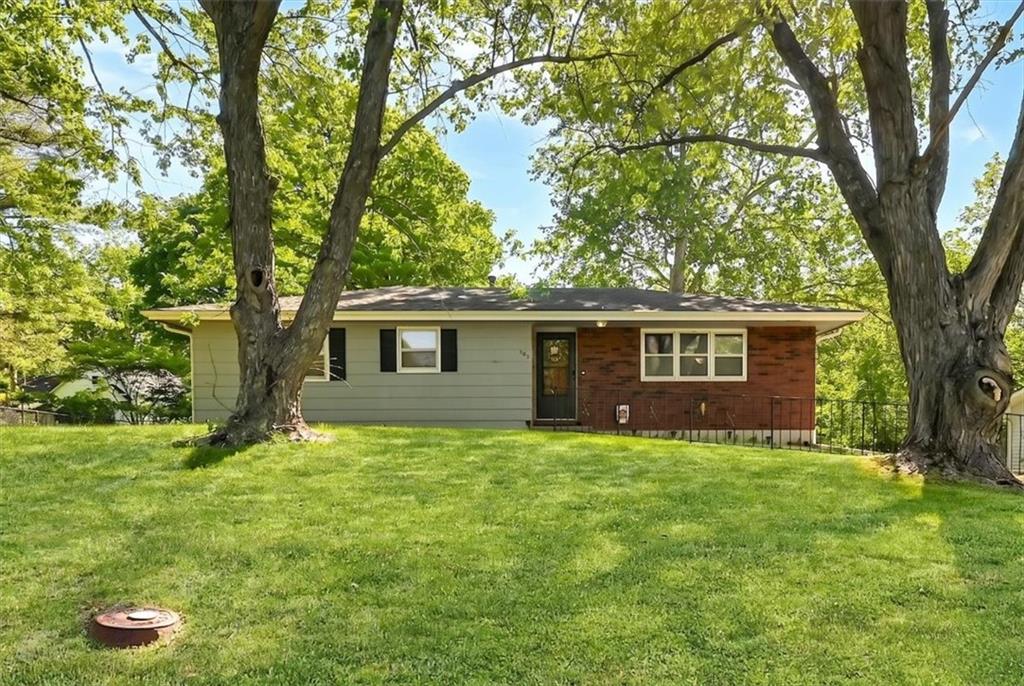 Listing Photo MLS #HMS2618510