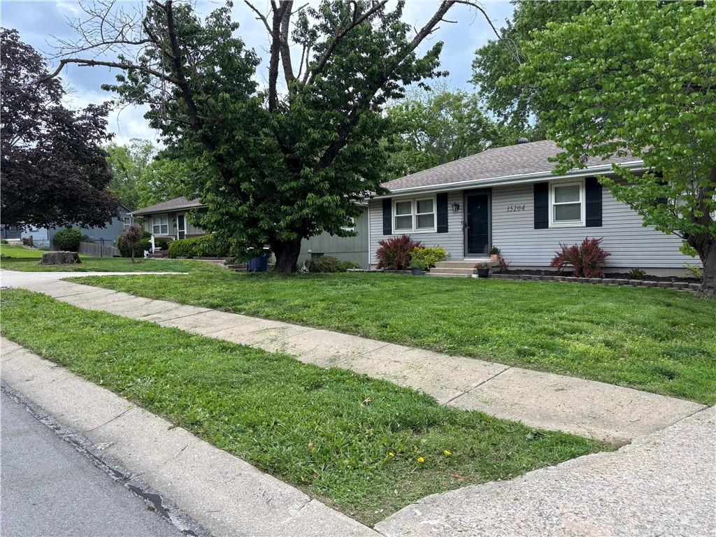 Listing Photo MLS #HMS2618605