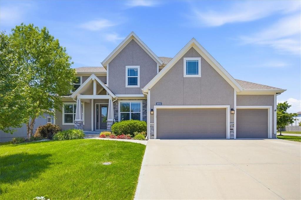 Listing Photo MLS #HMS2618629