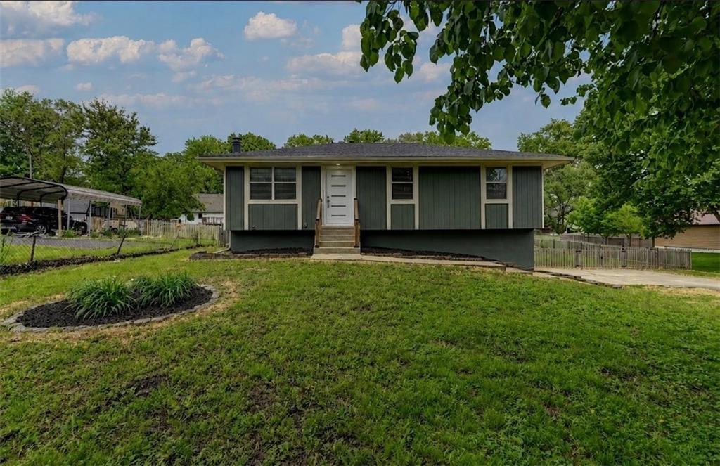 Listing Photo MLS #HMS2618633