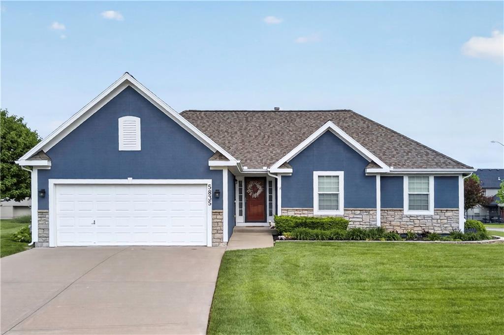 Listing Photo MLS #HMS2618748