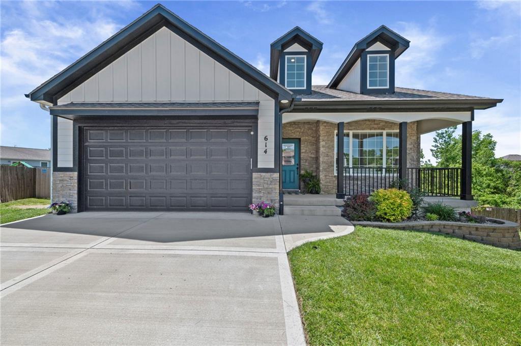 Listing Photo MLS #HMS2618755